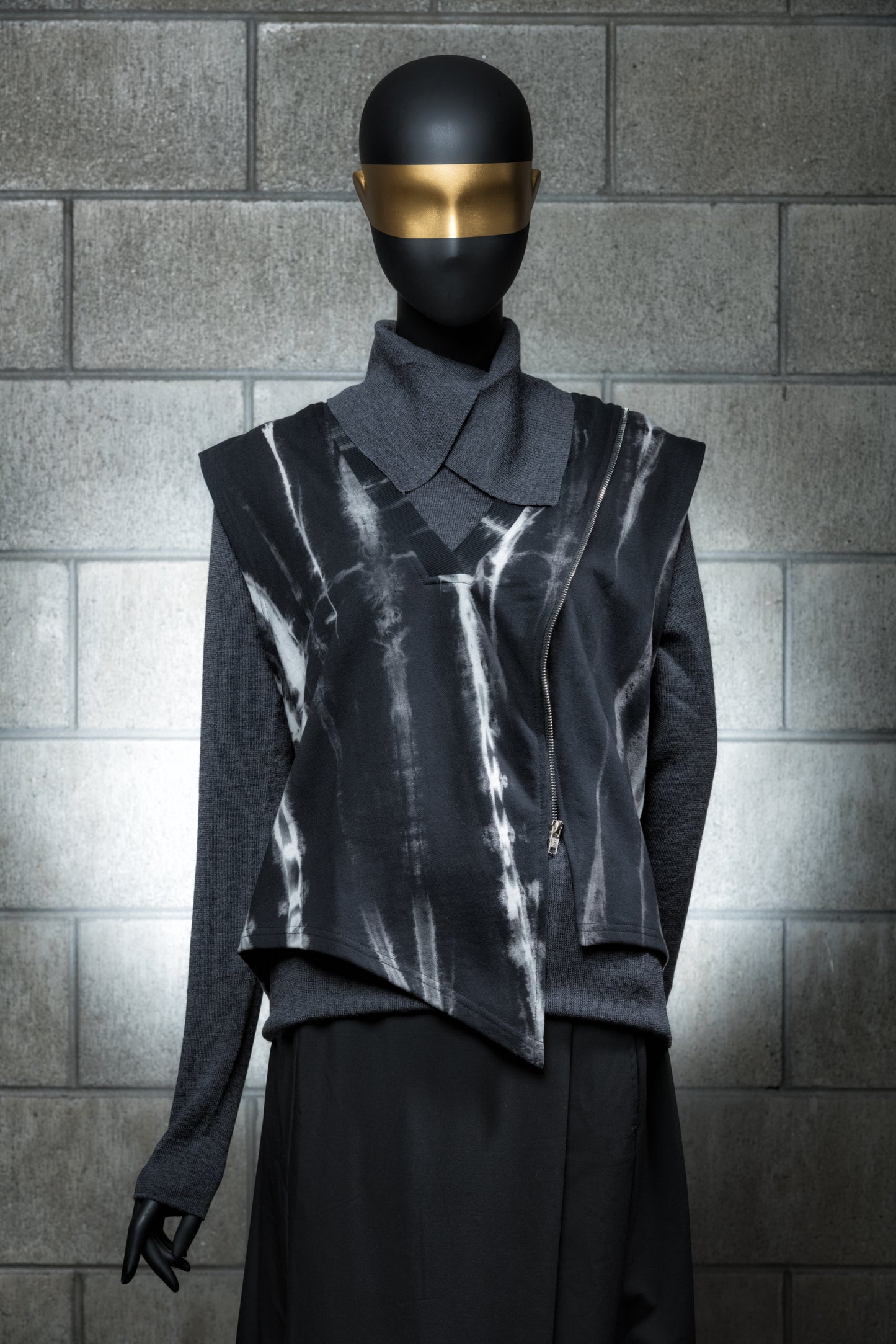 Bone & Arrow Jax Vest 859