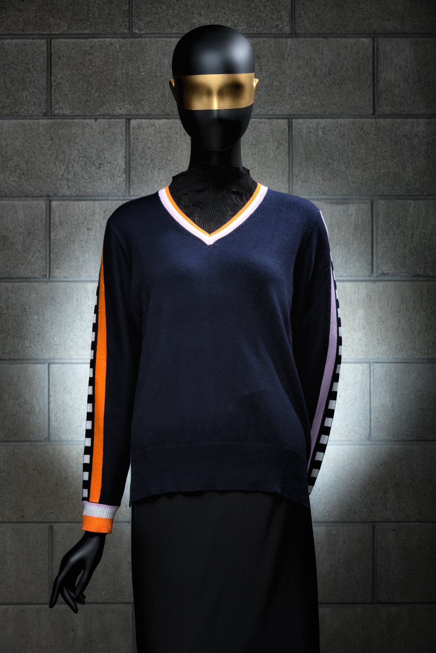 Stripe Sleeve Vee ZP5509